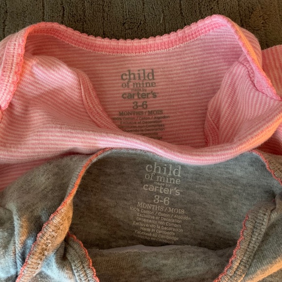 SOLD 2 Carter’s onesies - Picture 3 of 4